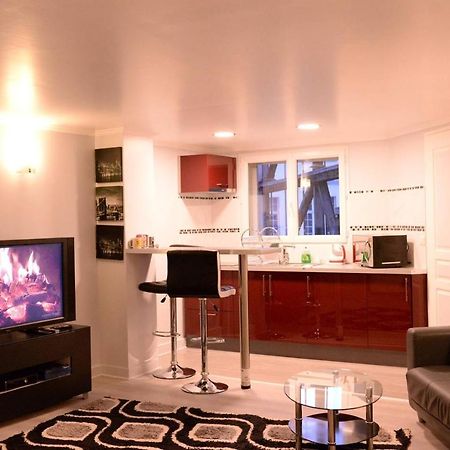 Beau Studio Meuble 2Min Du Moulin Rouge Párizs Kültér fotó