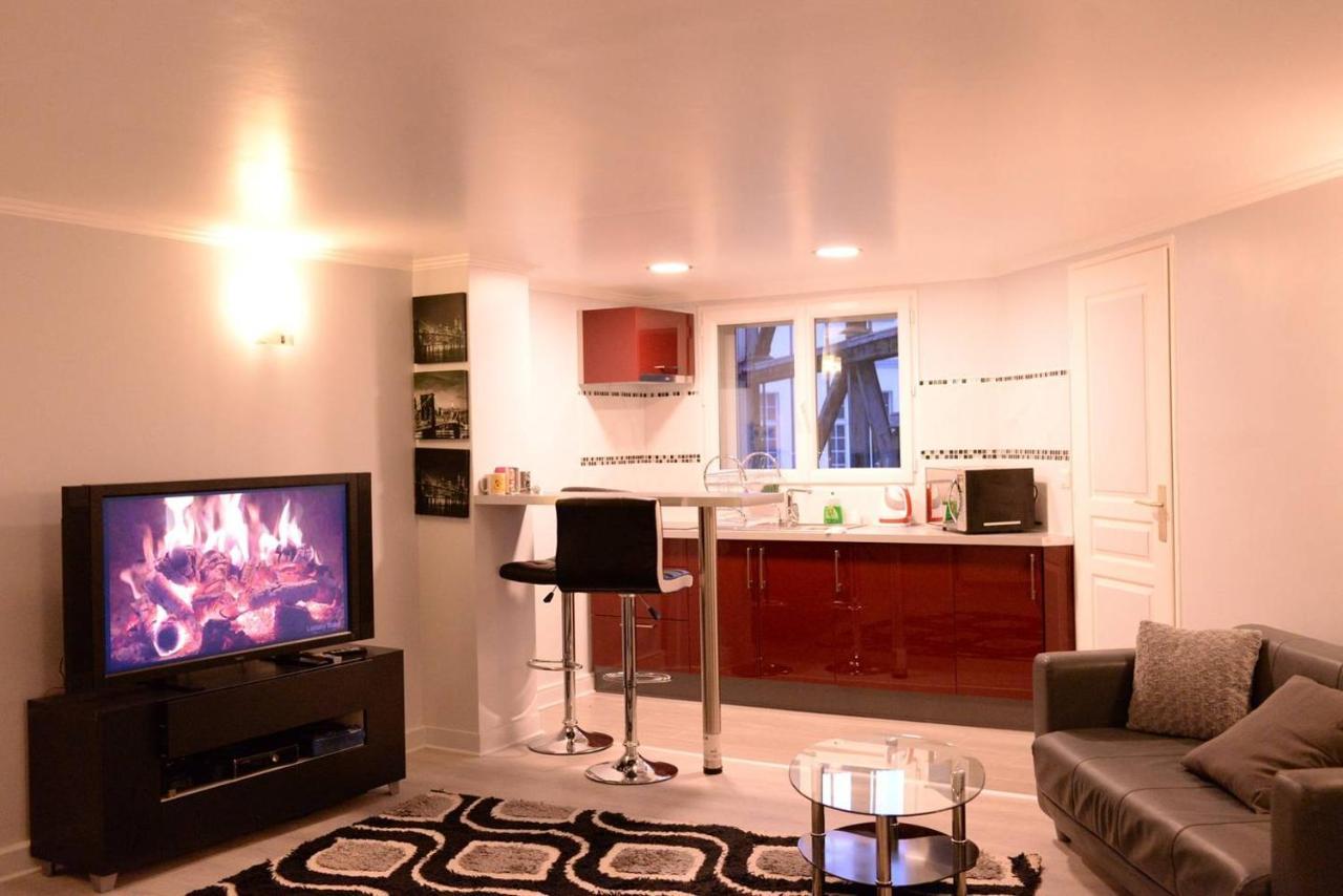 Beau Studio Meuble 2Min Du Moulin Rouge Párizs Kültér fotó